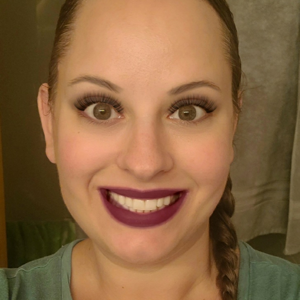 Meet your Posher, Teresa